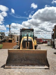 retroexcavadora-caterpillar-416f2-1437-7 (14)